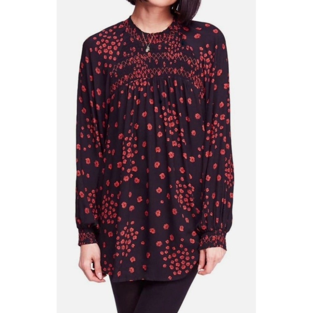 Free People "Flowers in‎ her hair" black and read tunic Size Small